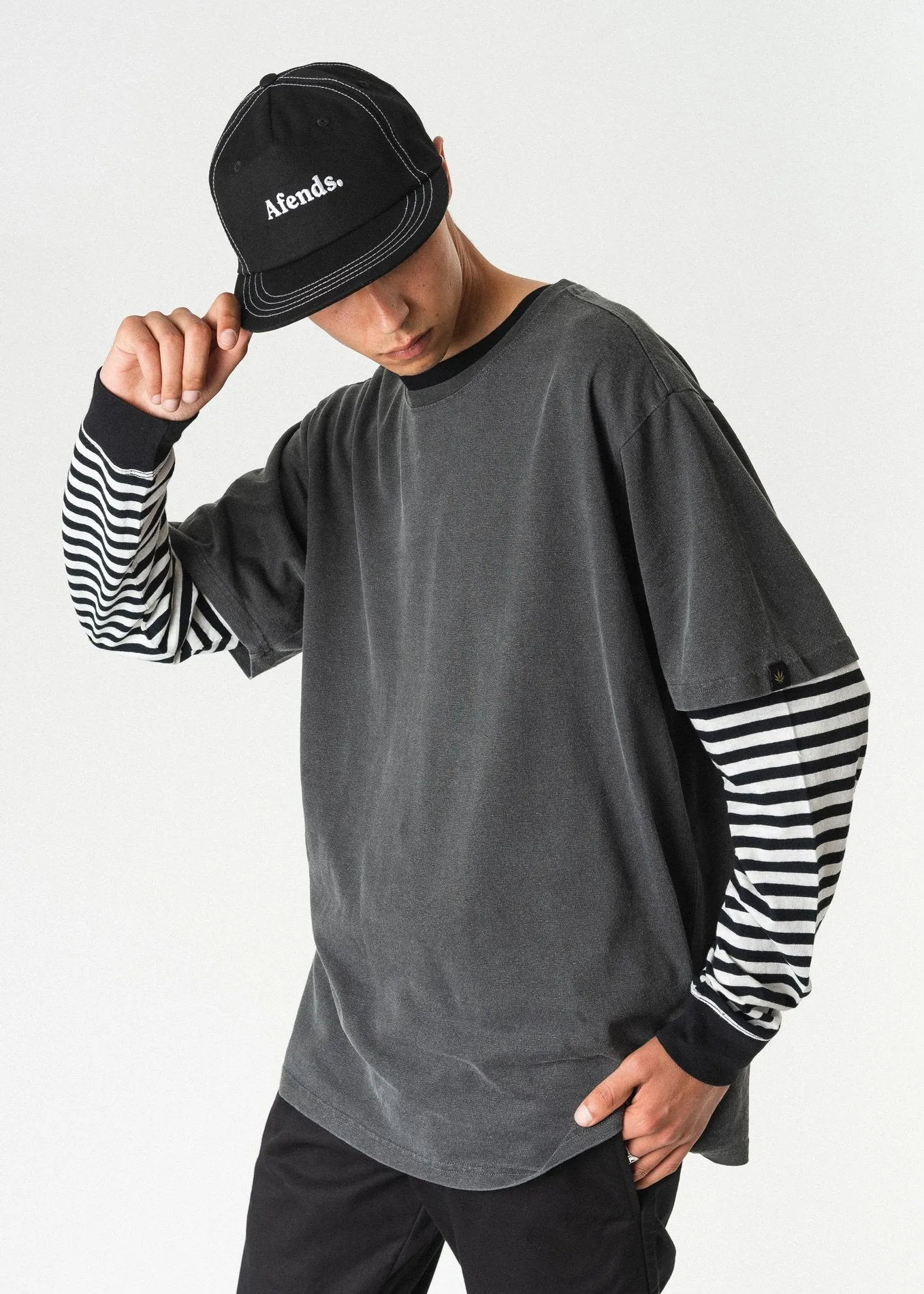 Afends Mens Commune - Hemp Retro Fit Long Sleeve Tee