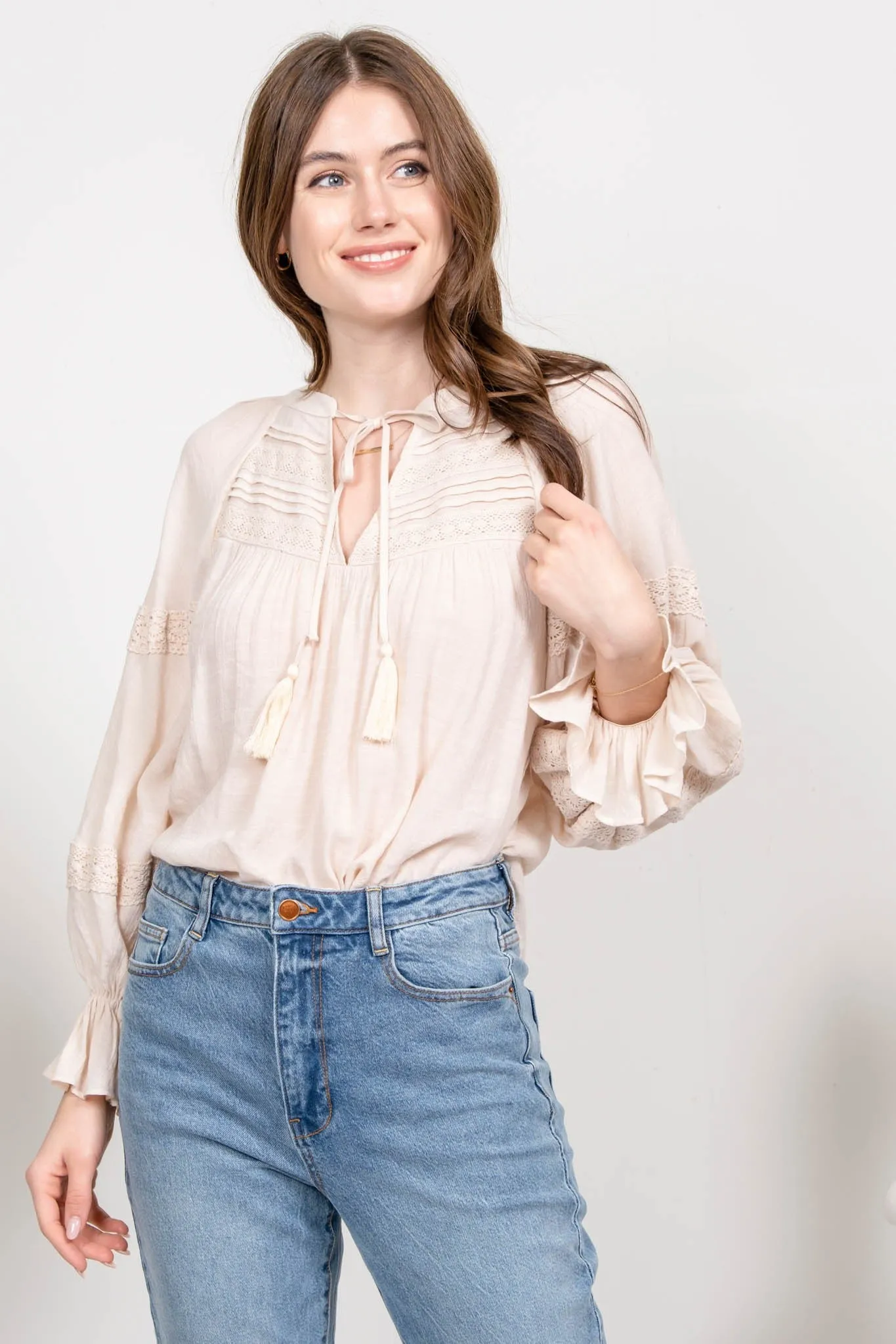 Blu pepper Cream Solid Lace Peasant Top