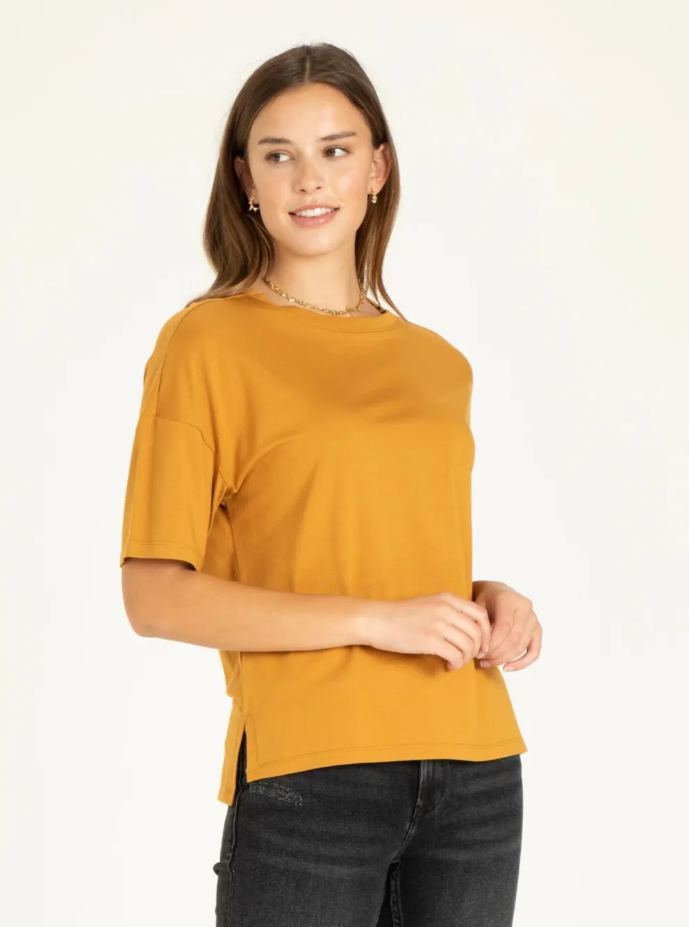 Makenna Crew Neck Short Sleeve Top