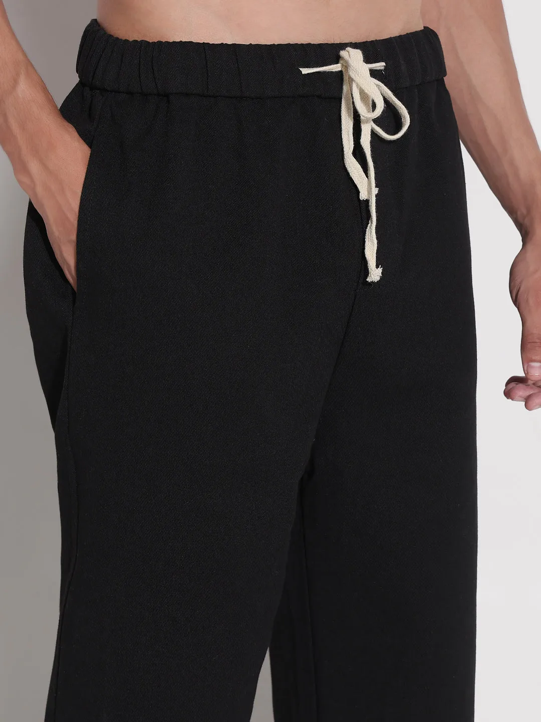 Men Black Relaxed Fit Denim Jeans