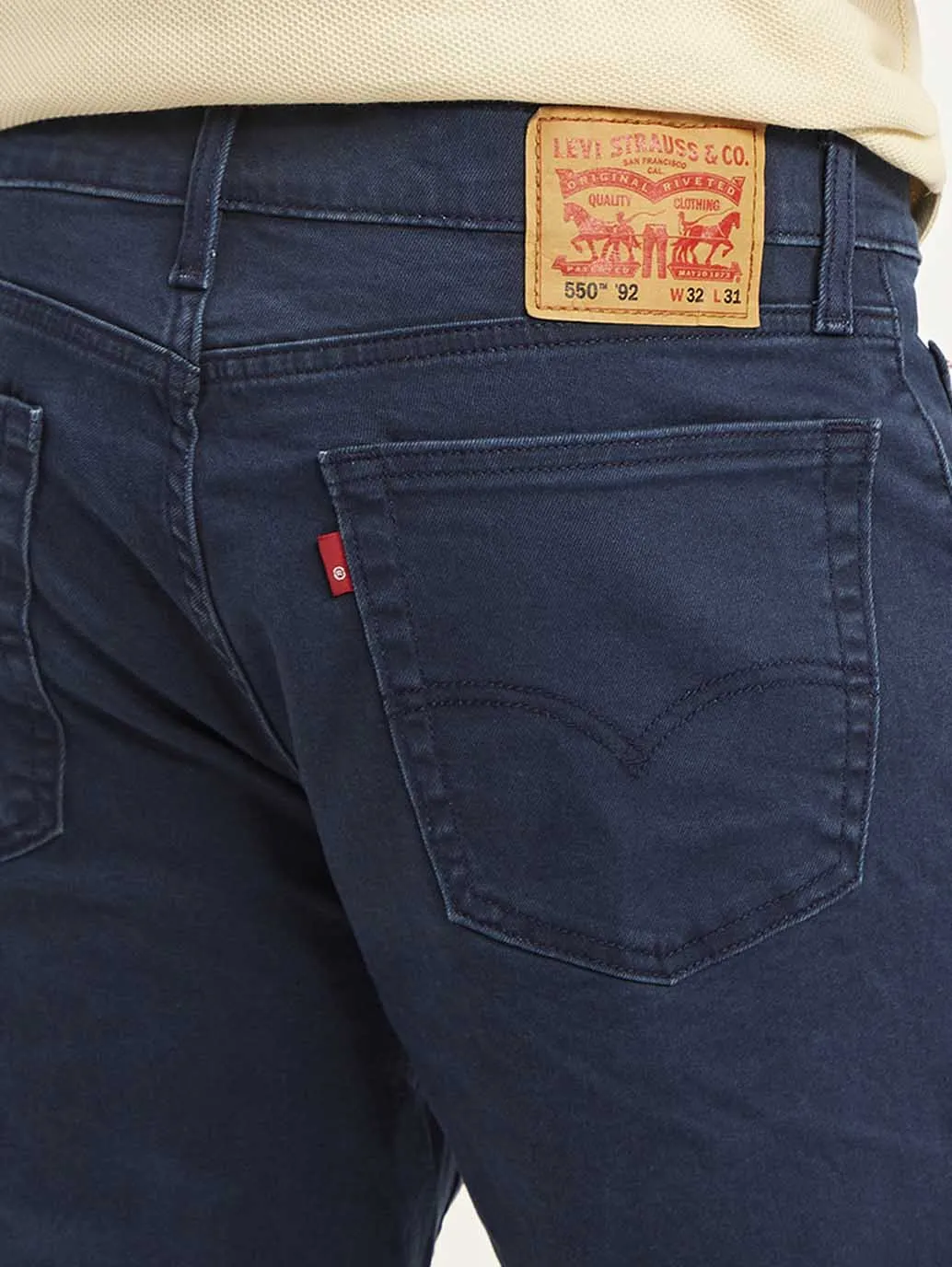 Men's 550'92 Dark Blue Relaxed Tapered Fit Mid Rise Jeans
