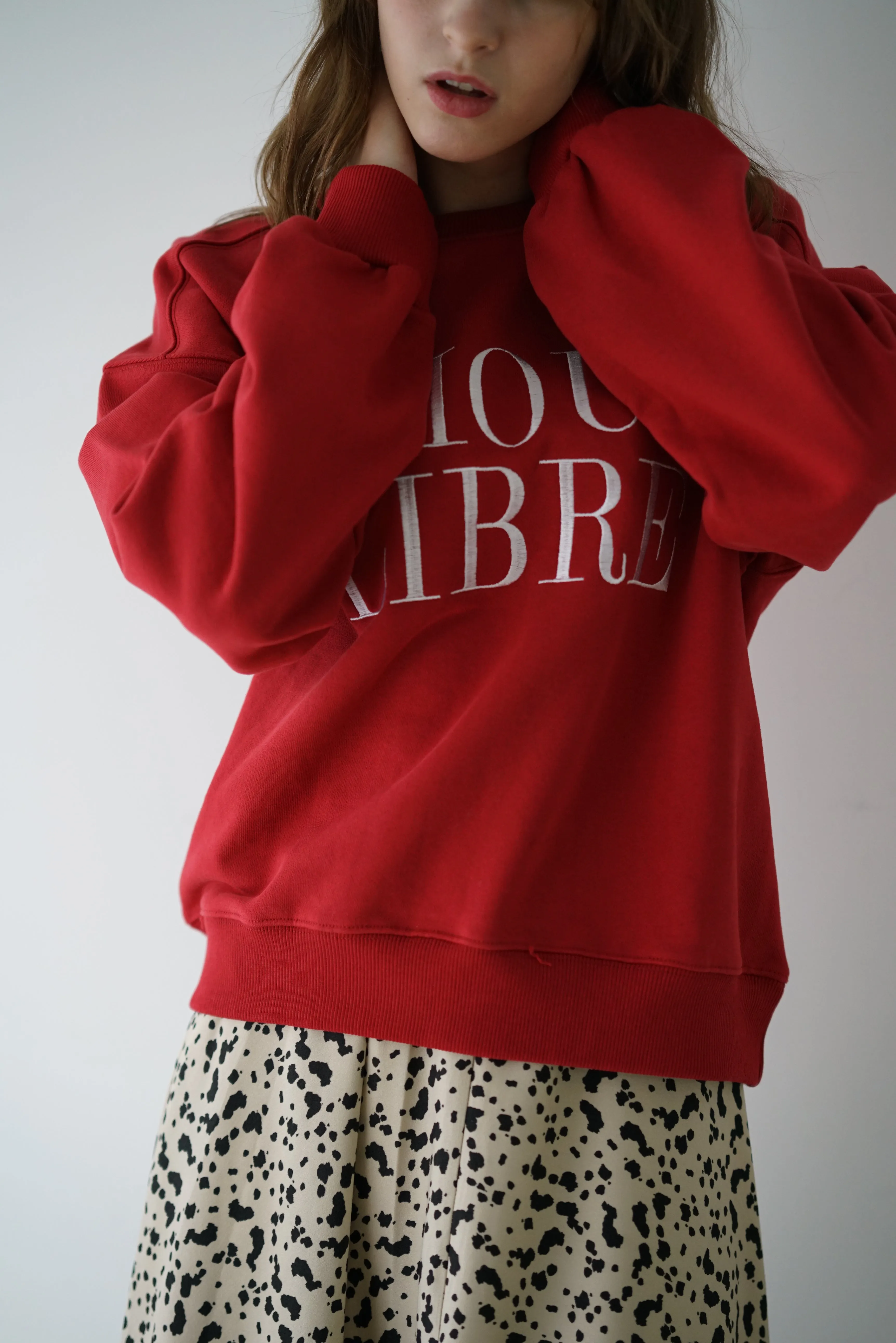 Simple logo sweat